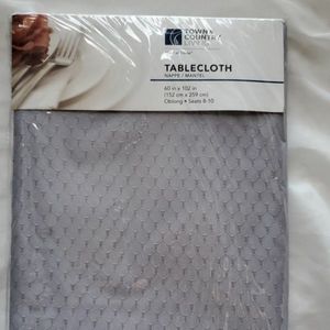 Town & country living table cloth